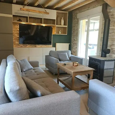 9pers, Saone Et Beaujolais, Piscine Et Terrain Clos Villa Belleville-sur-Saône