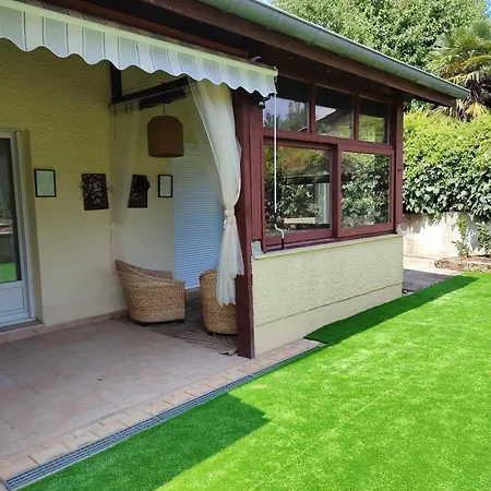 9pers, Saone Et Beaujolais, Piscine Et Terrain Clos Villa *